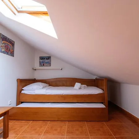 Cosy House In With Sea View Holiday home *
